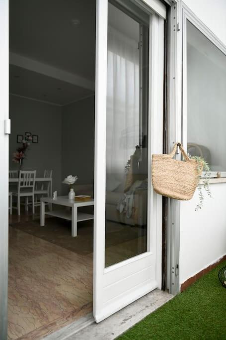 Appartement Peaceful Hideaway à Rome Extérieur photo